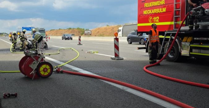 PKW-Brand BAB 6 --> Nürnberg Bild 9